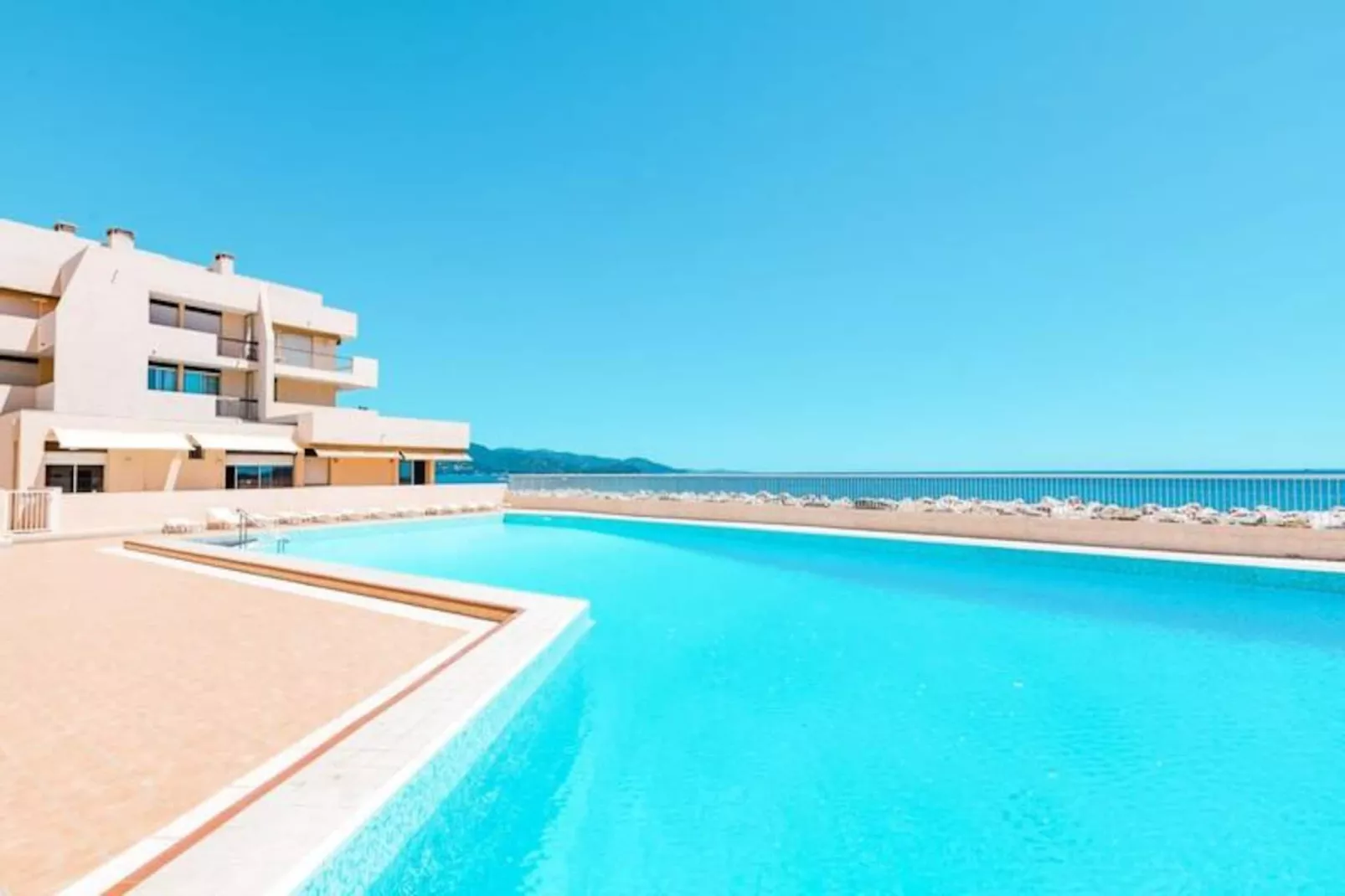 Résidence Superbe Appartement Sur Le Port De La Favi&egrave;re-Niet-getagd