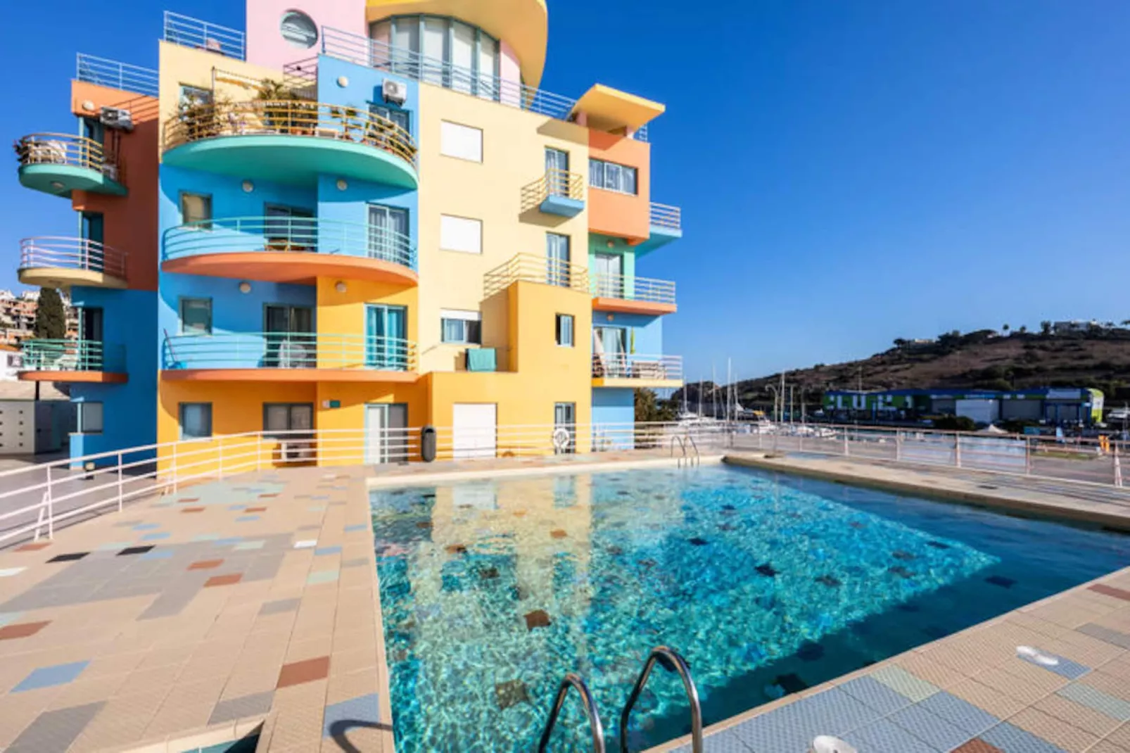 Casa Das Cores-Niet-getagd