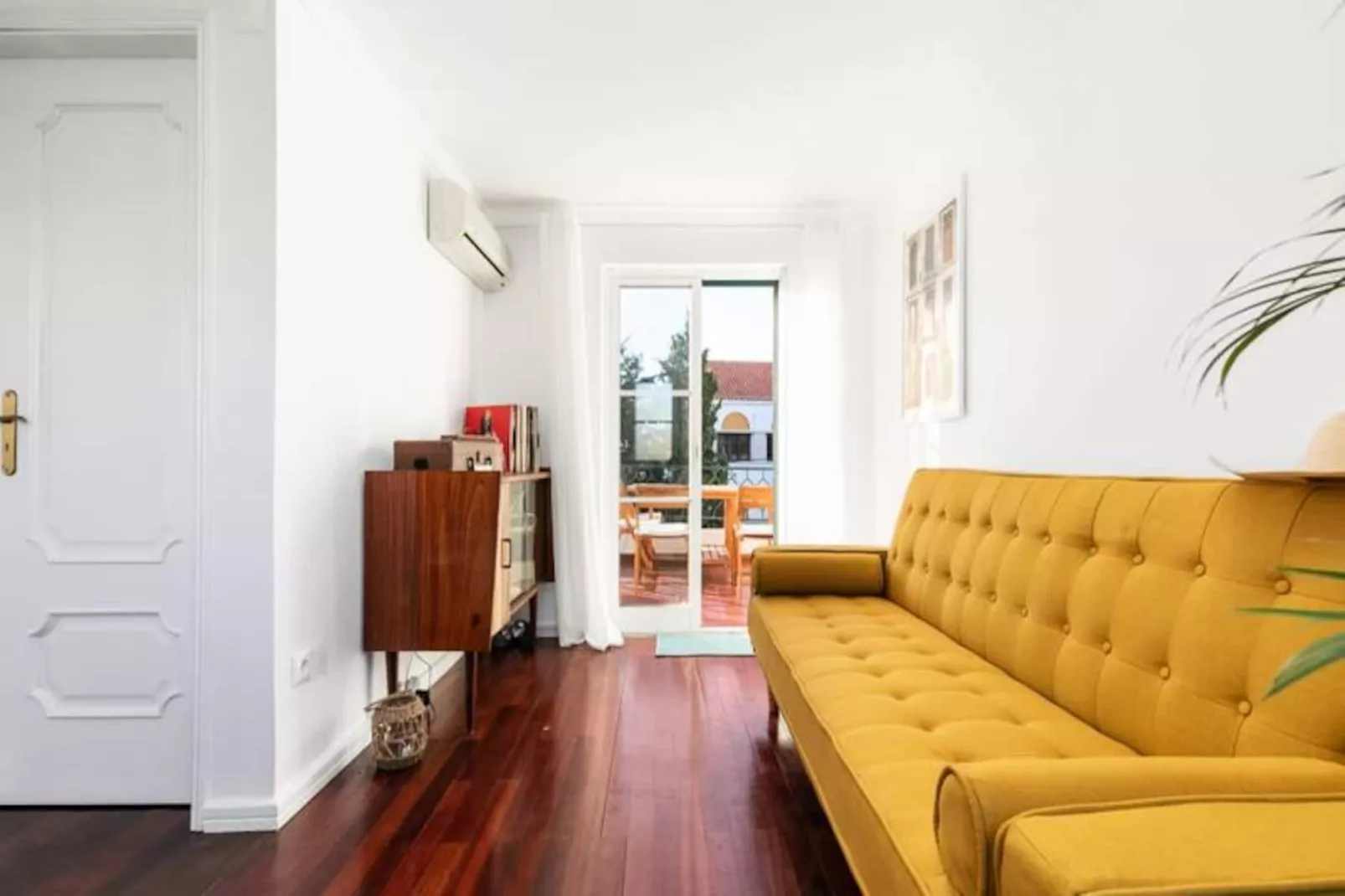 Casa Verde - Traditional Townhouse-Niet-getagd