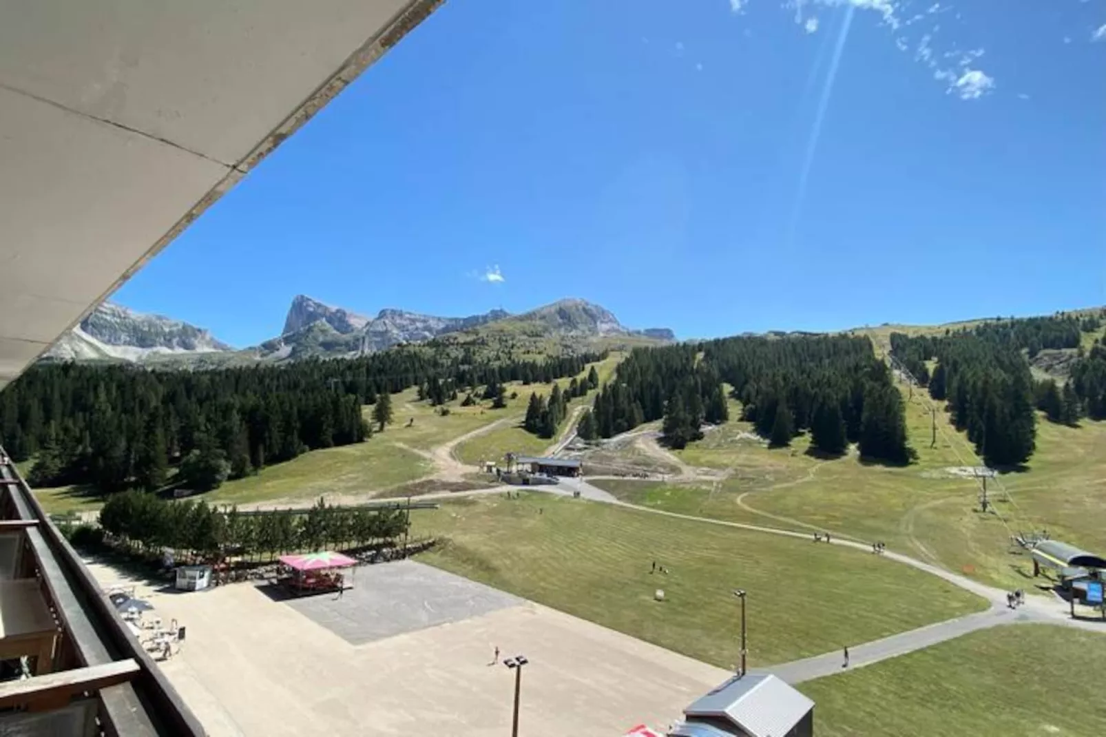 Résidence Le Bois D'aurouze-Niet-getagd