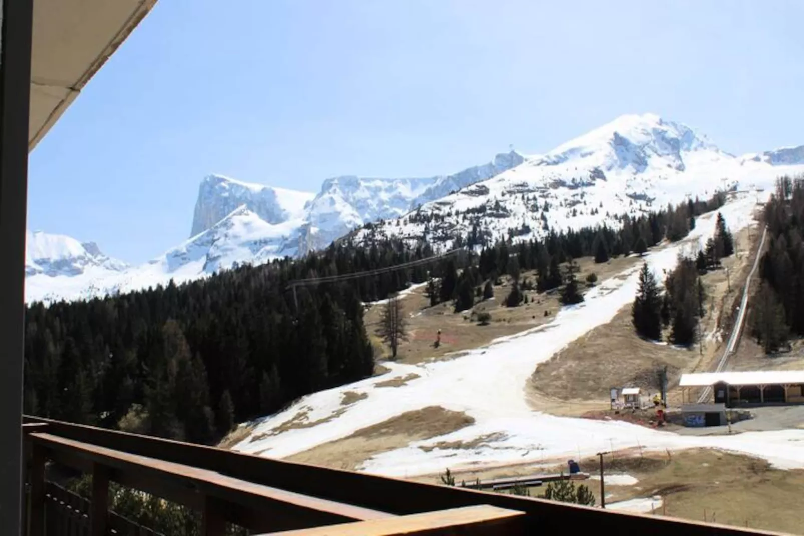 Résidence Le Bois D'aurouze-Niet-getagd