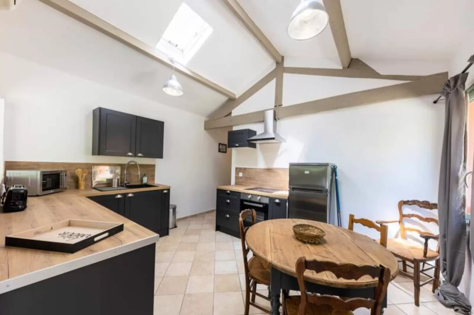 06bv : Cottage Au Calme Avec Piscine-Niet-getagd