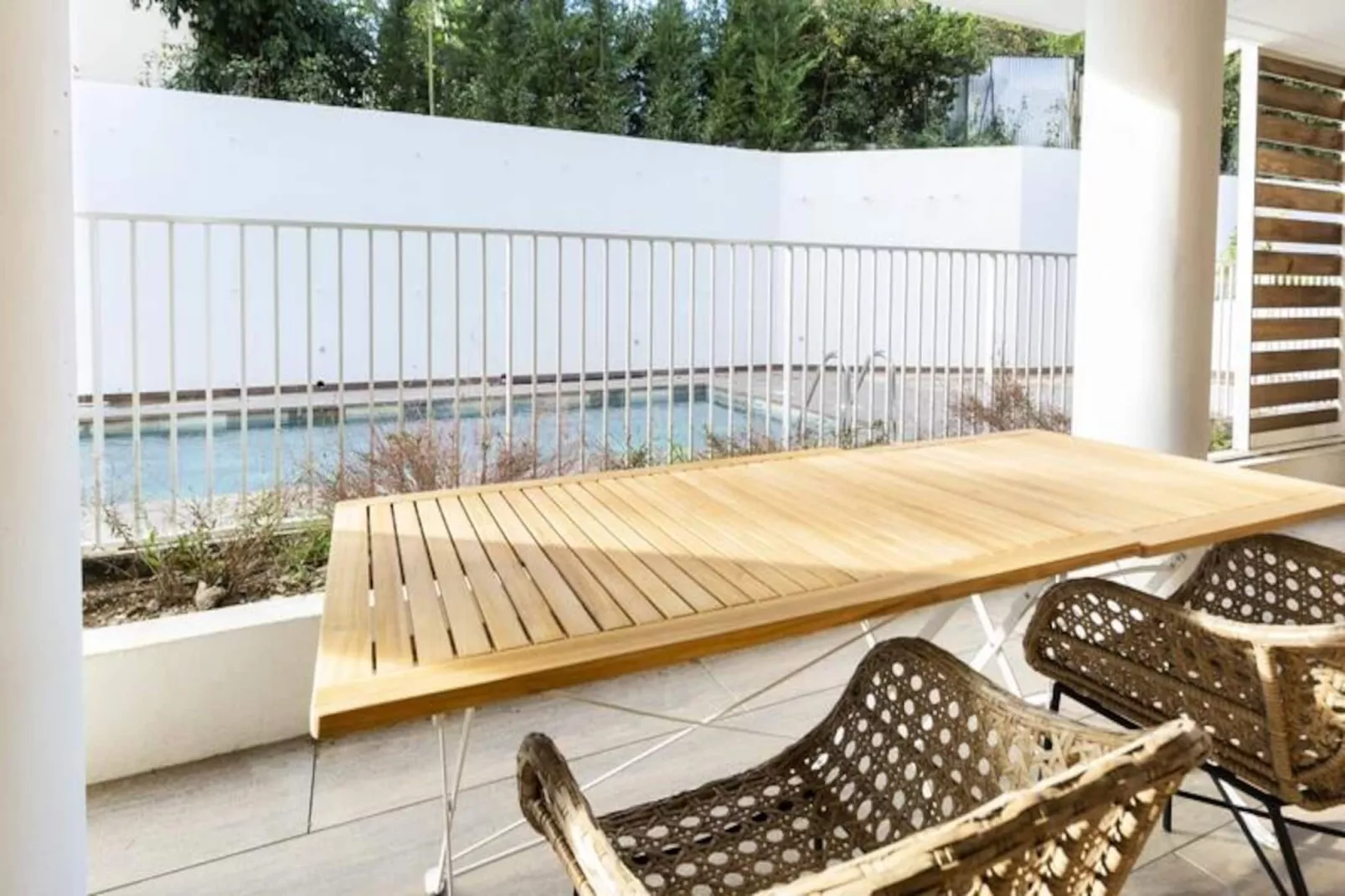 Résidence Reibaud 1 T3 Avec Ac, Parking Et Piscine-Niet-getagd