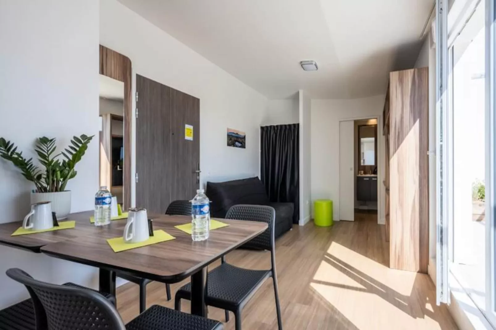 Athome Résidence & Spa-Niet-getagd