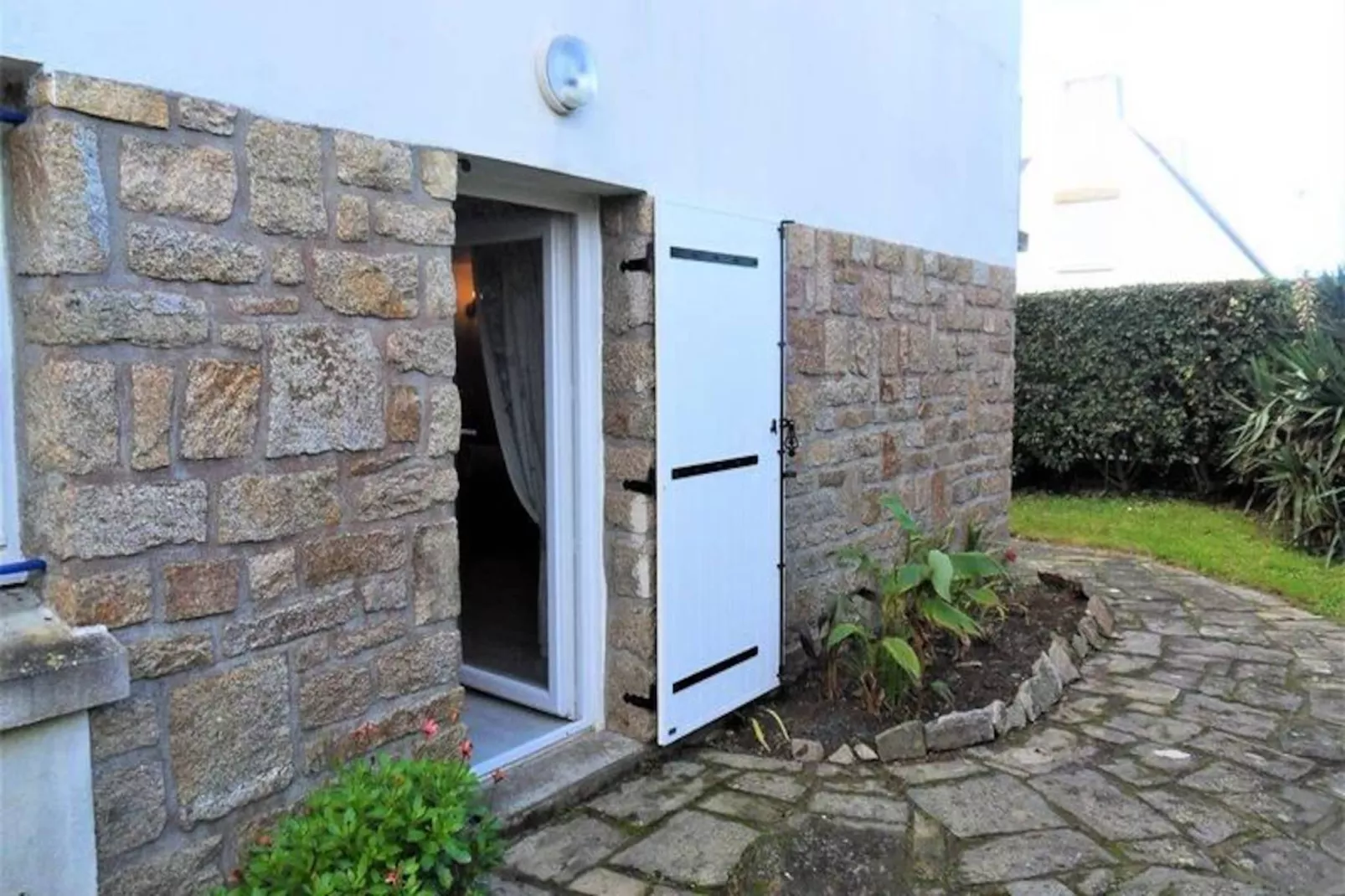 Résidence Annaig-ploemeur-Niet-getagd