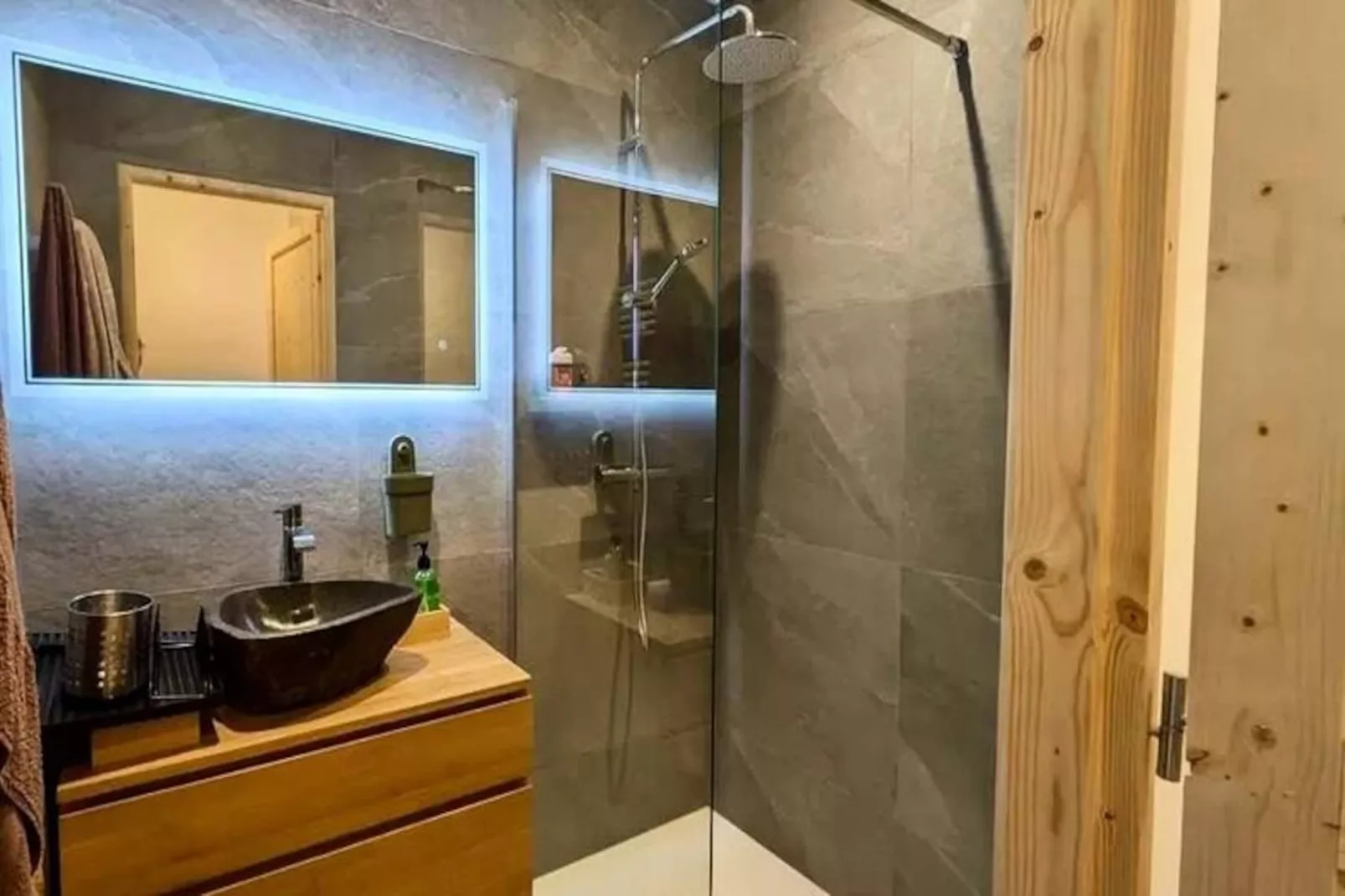 Résidence Le Poncellamont-Niet-getagd