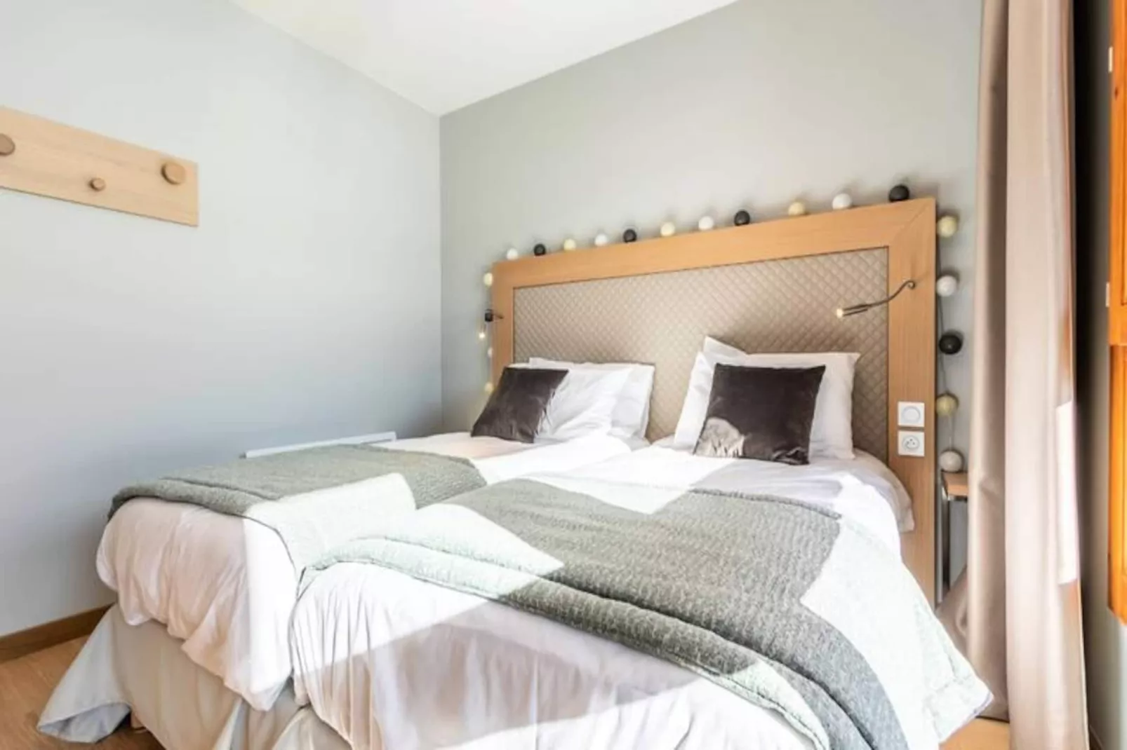 Résidence Les Monarques-Niet-getagd