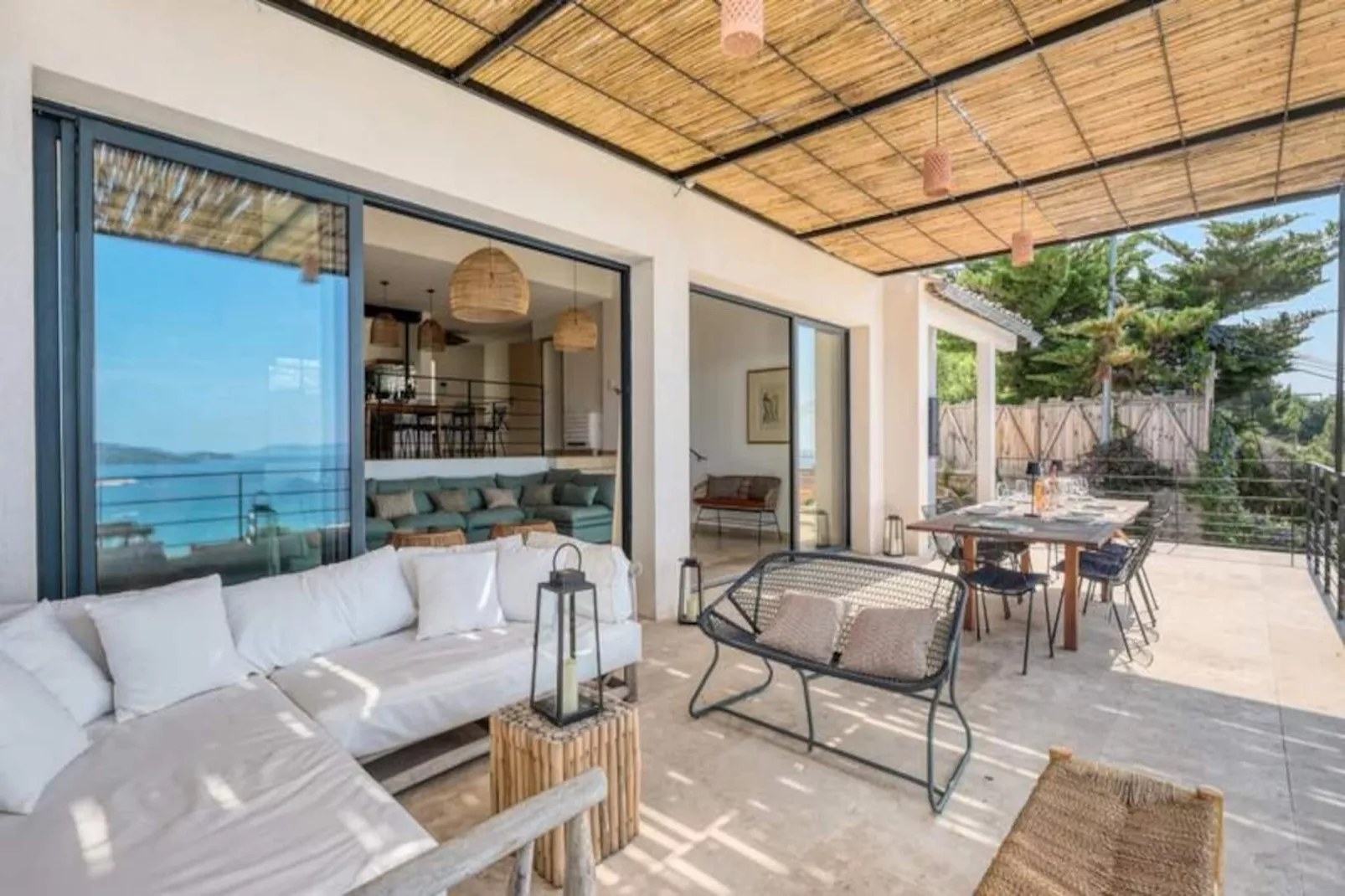 Résidence Villa Figuière - Vue Mer Et Piscine - Tout Confort-Niet-getagd