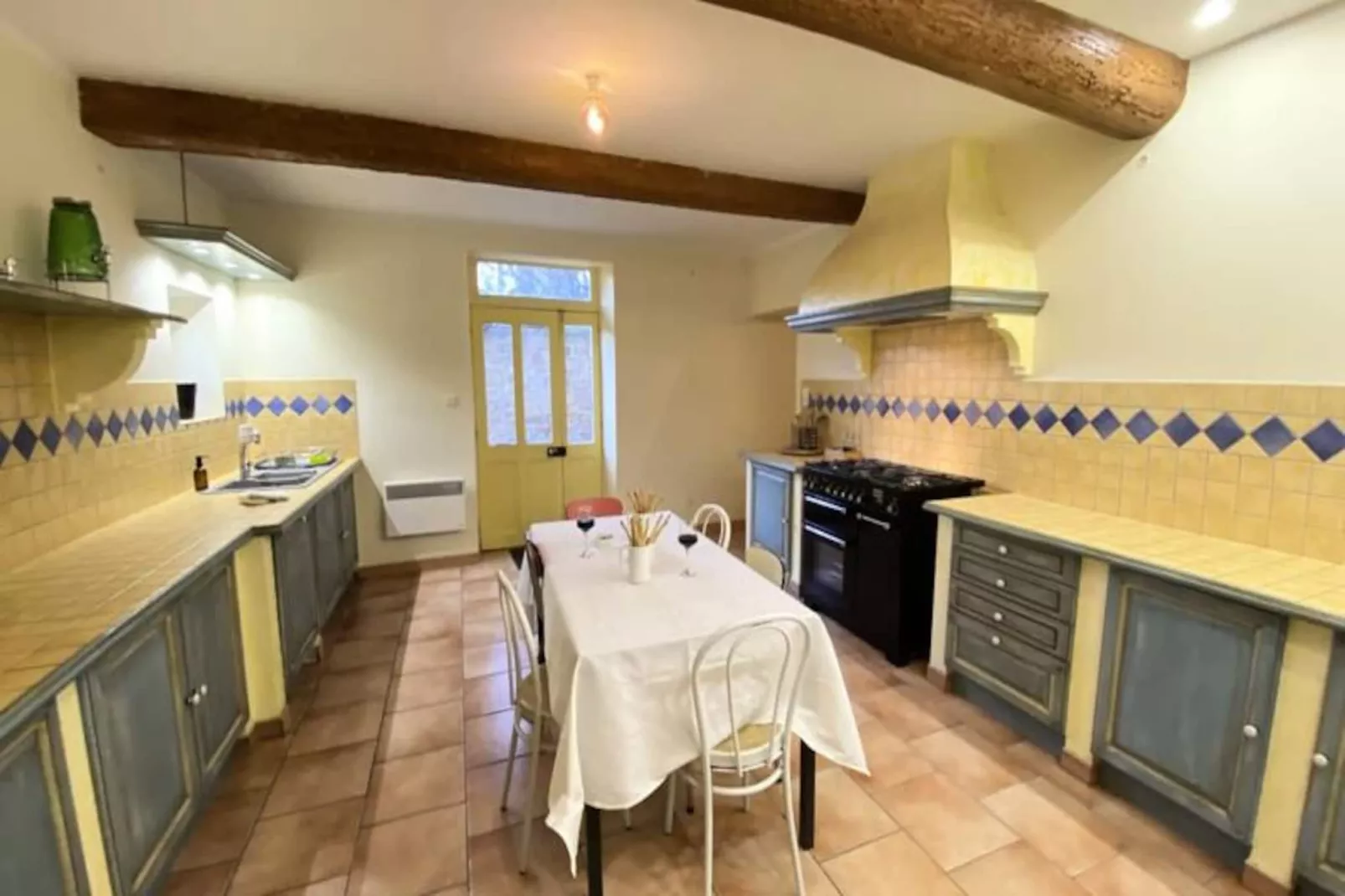 84b7 - Logement Dans Mas De Charme Du Xviii&egrave;me Si&egrave;cle-Niet-getagd