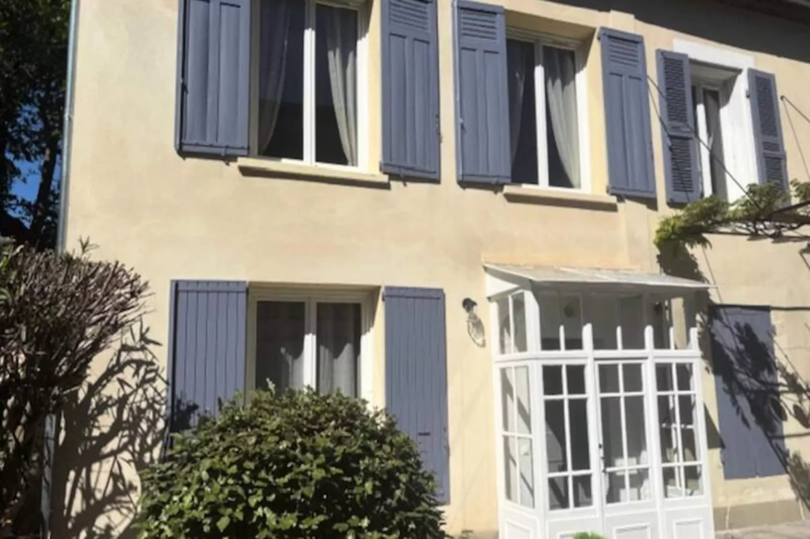 Elivi : Maison De Ville Avec Jardin &agrave; Deux Pas Du Centre Historique-Niet-getagd