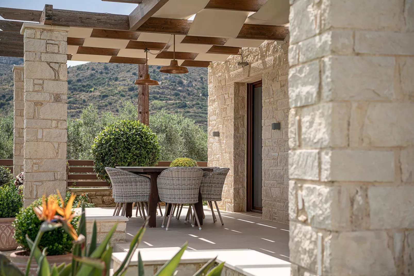 Villa Aloni 5prs-Eetkamer