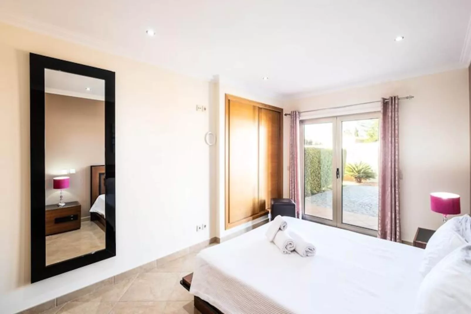 Maison à Guia-Niet-getagd