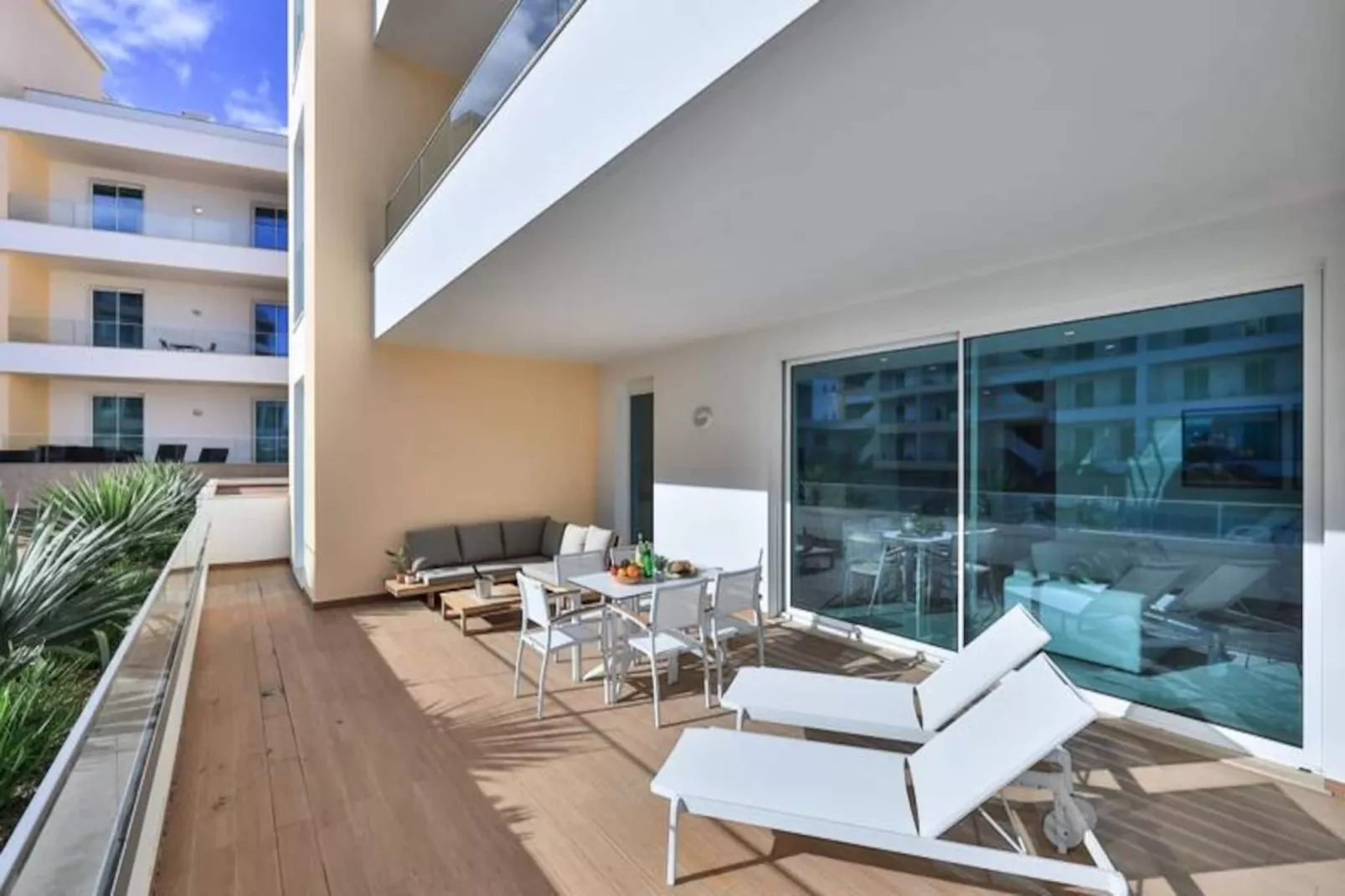 Adega Marina Apartments - Pool View-Niet-getagd