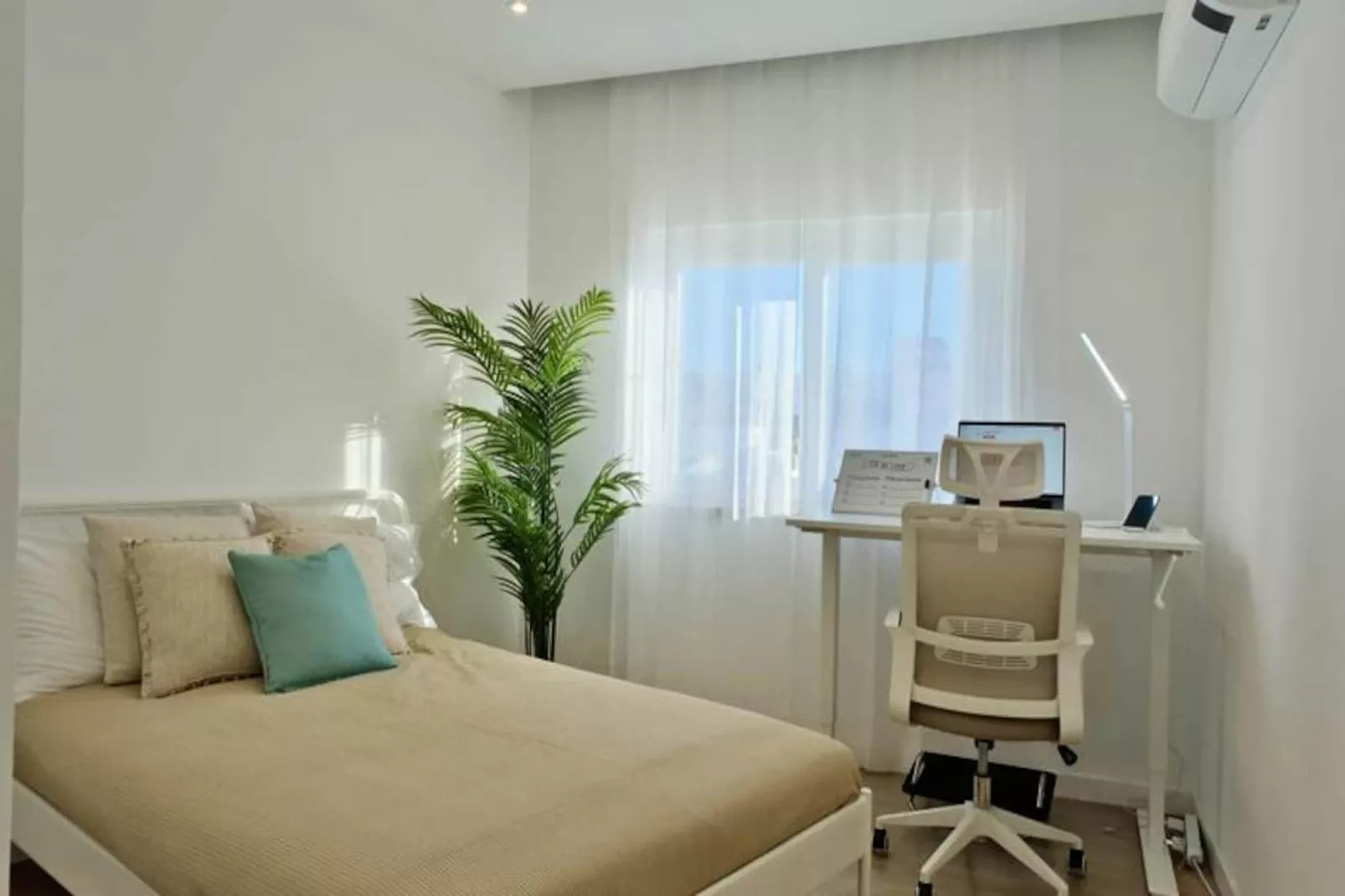 City Centre Ocean View Apartment-Niet-getagd