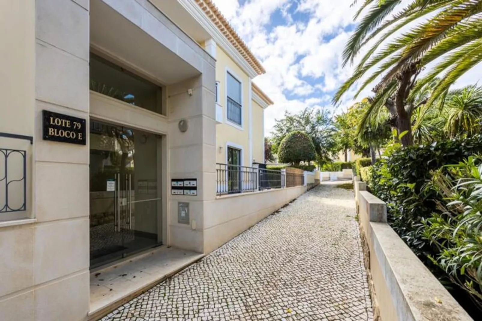 Apartment República-Niet-getagd