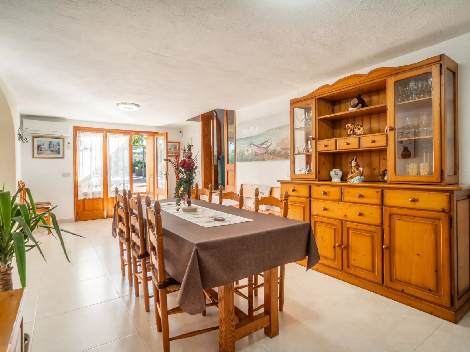 Ca Na Guerrera-Binnen