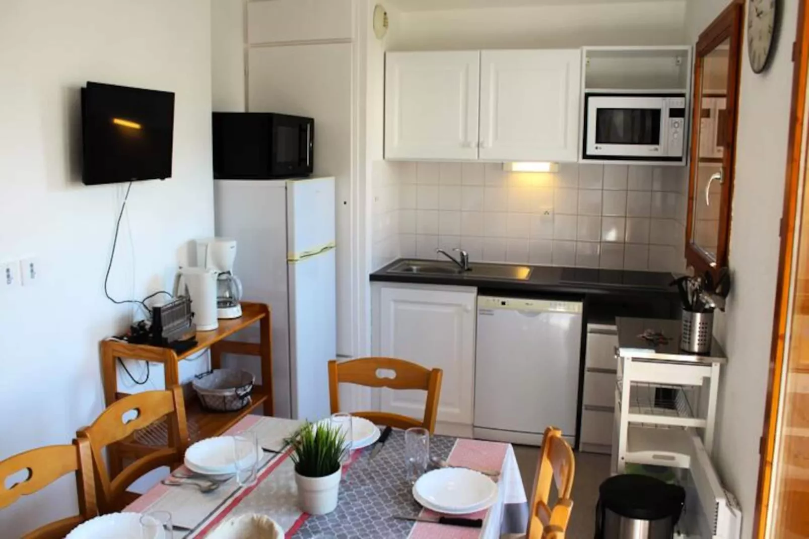 Les Chalets De Superd Fraxinelle-Niet-getagd