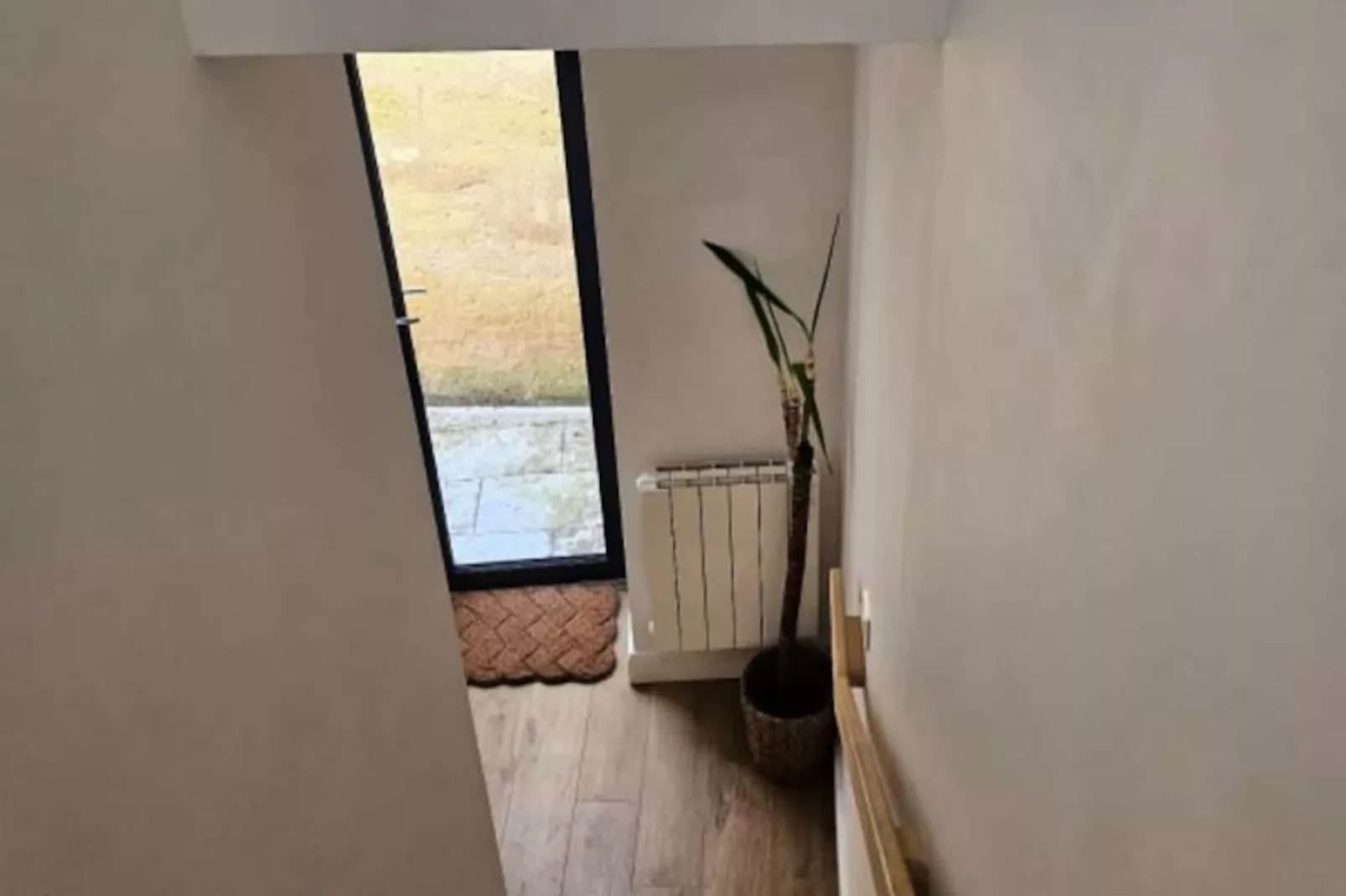 Appartement Pour 2 Personnes En Duplex Avec Terrasse Et Parking-Niet-getagd