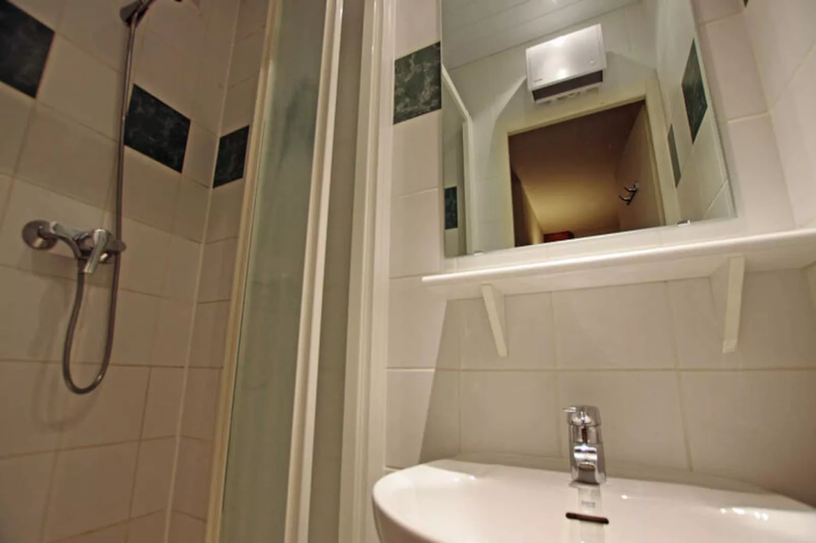 Résidence Bec Rouge-Niet-getagd