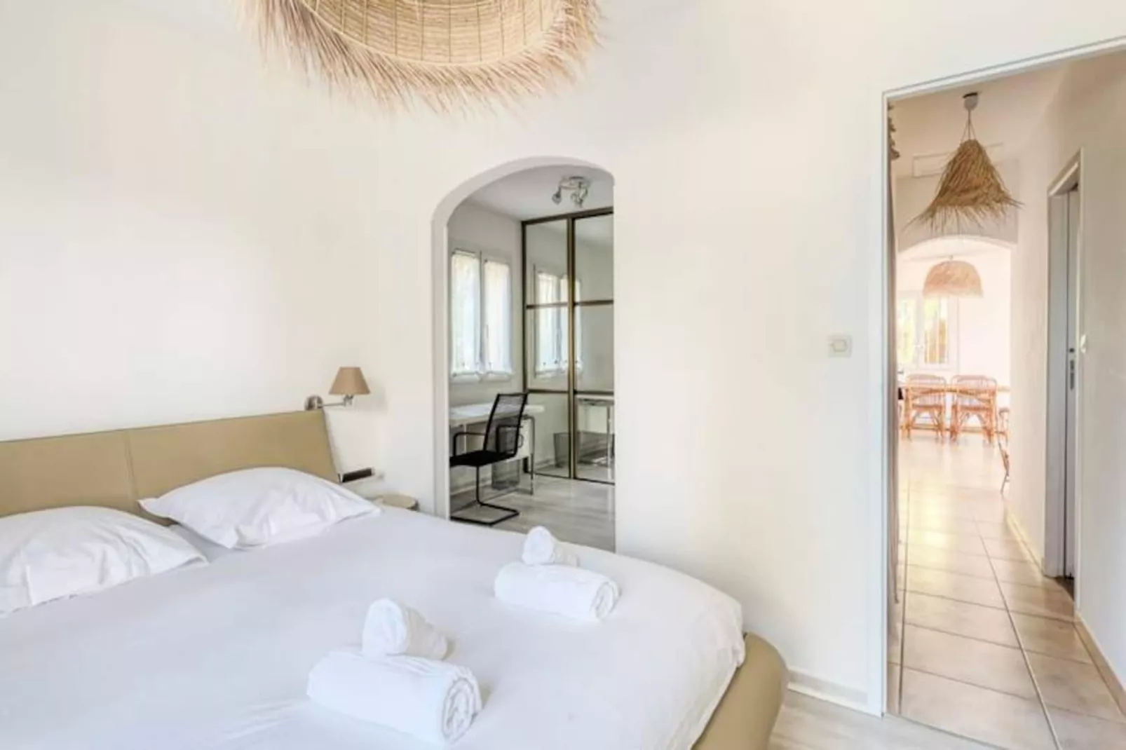 Résidence Vacances En Famille: Maison Avec Piscine & Vue Mer-Niet-getagd