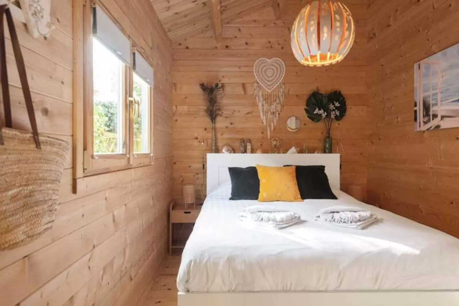 The Sea Lodge-Niet-getagd