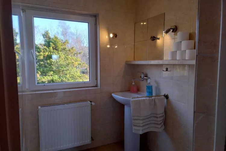 Dom wakacyjny w Szymbarku dla max 8 osób-Badkamer