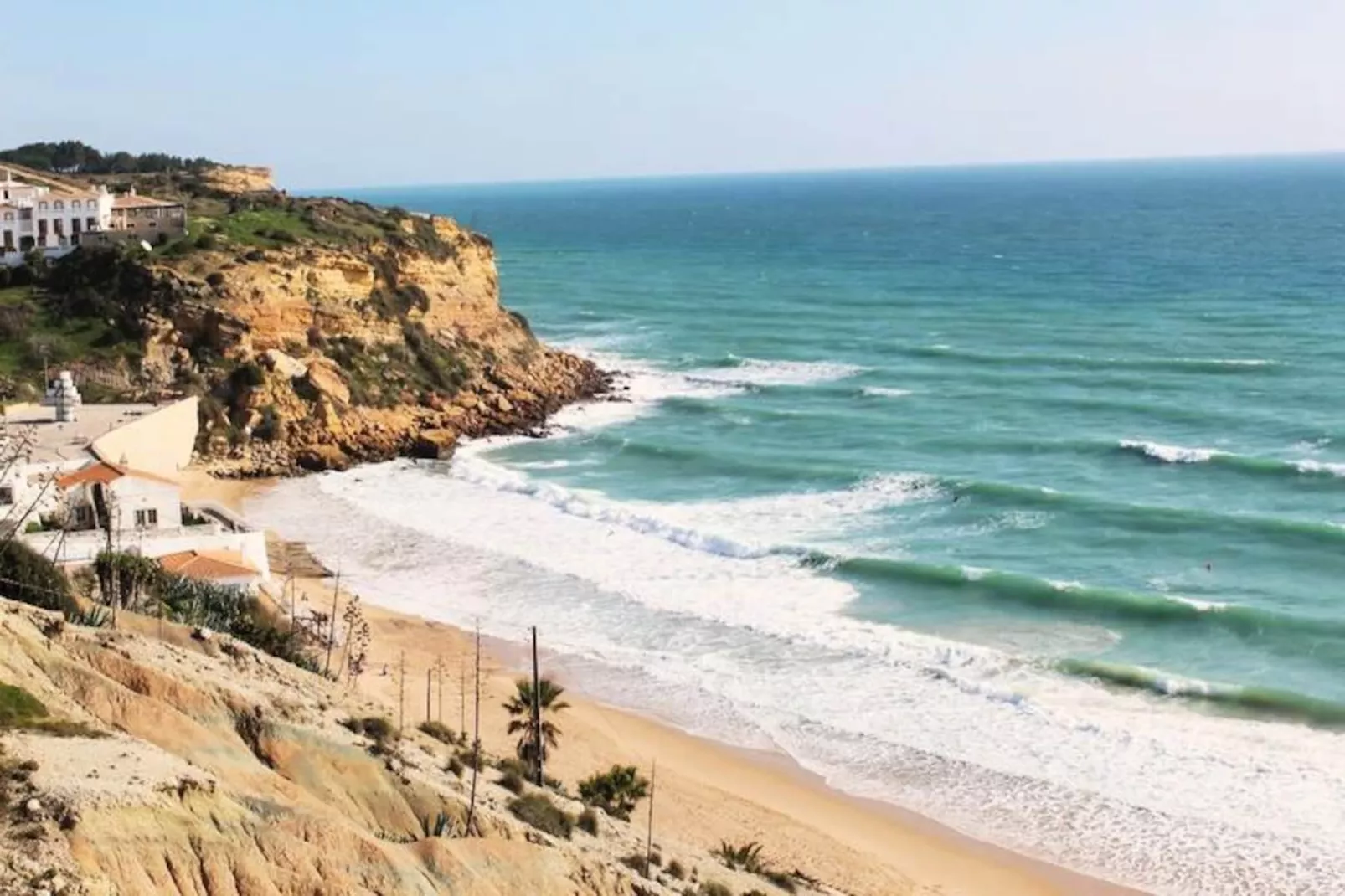 The Kuuyi Suite - Burgau-Niet-getagd