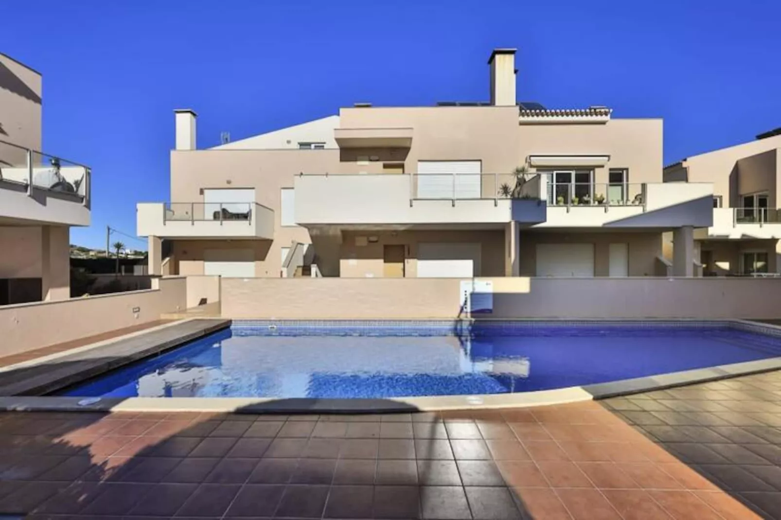 Supreme Lodge Burgau-Niet-getagd