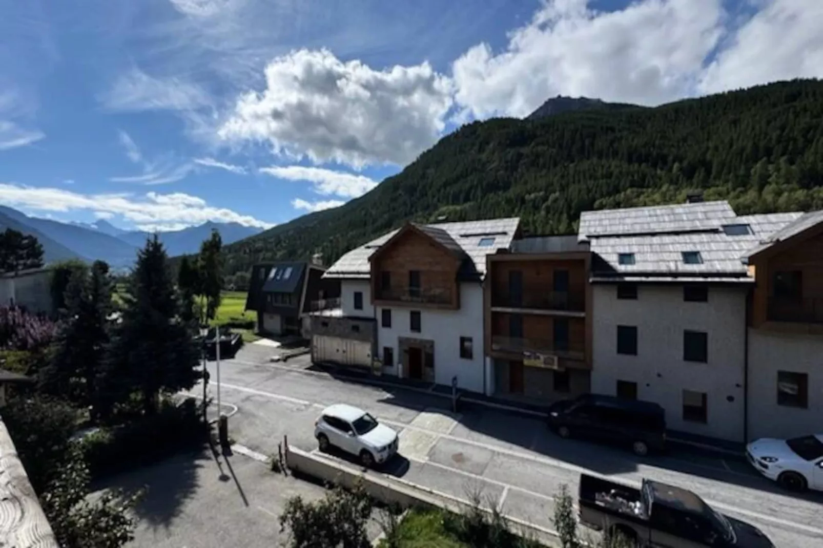 Résidence Eterlou-Niet-getagd