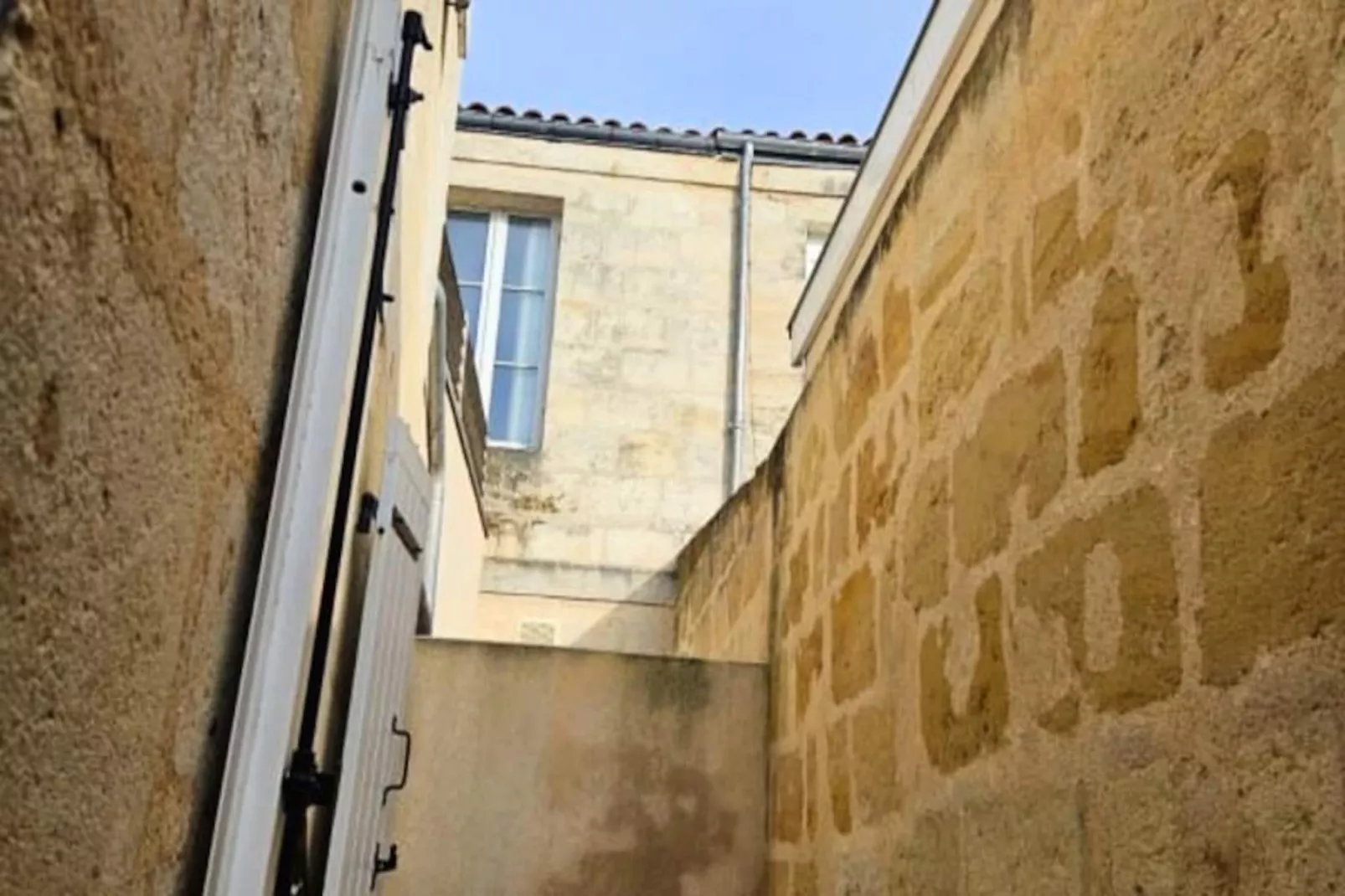 Appartement Pour 2 Personnes En Duplex Avec Terrasse Et Parking-Niet-getagd