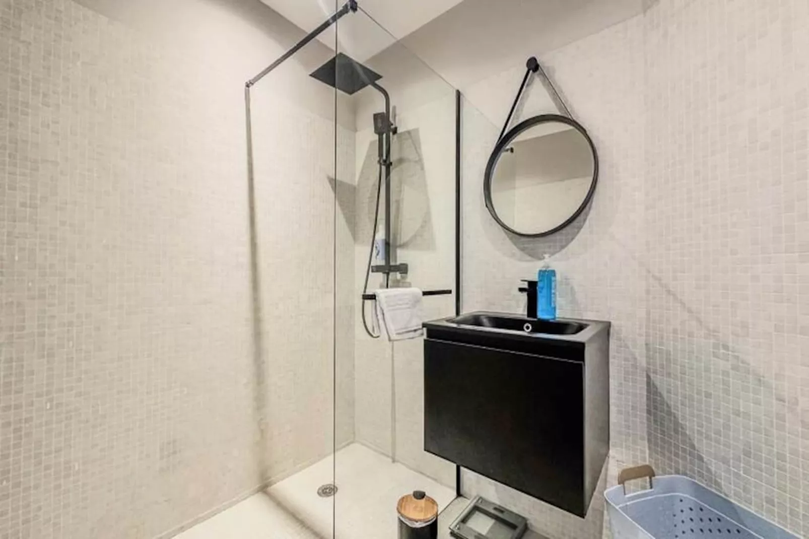 | Le Notre Dame 🎈 - Niet-getagd