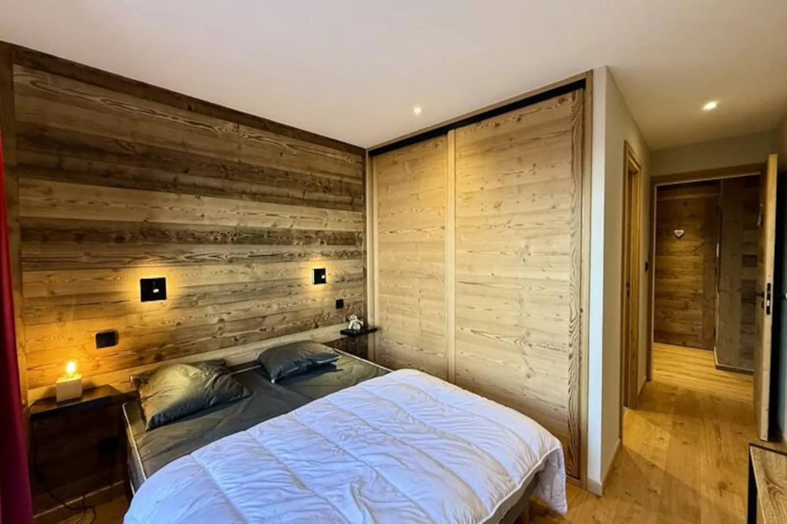 Résidence Complexe Aiguilles-Niet-getagd