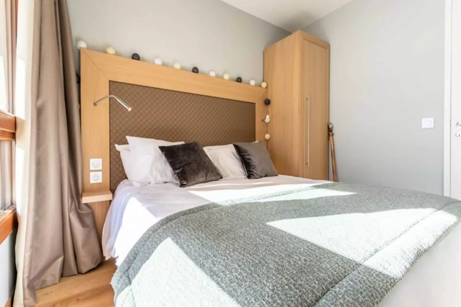 Résidence Les Monarques-Niet-getagd