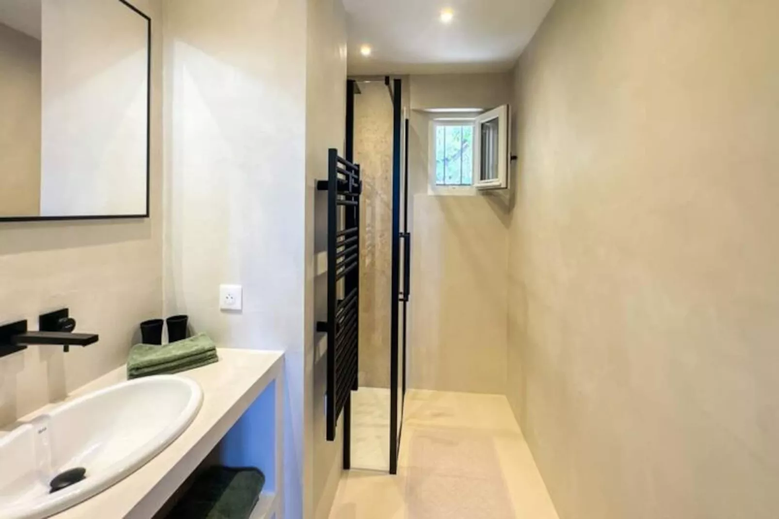 Authentique Mas Proven&ccedil;al Avec Piscine Et 2 Chambres &ndash; C&ocirc;te D&rsquo;azur-Niet-getagd