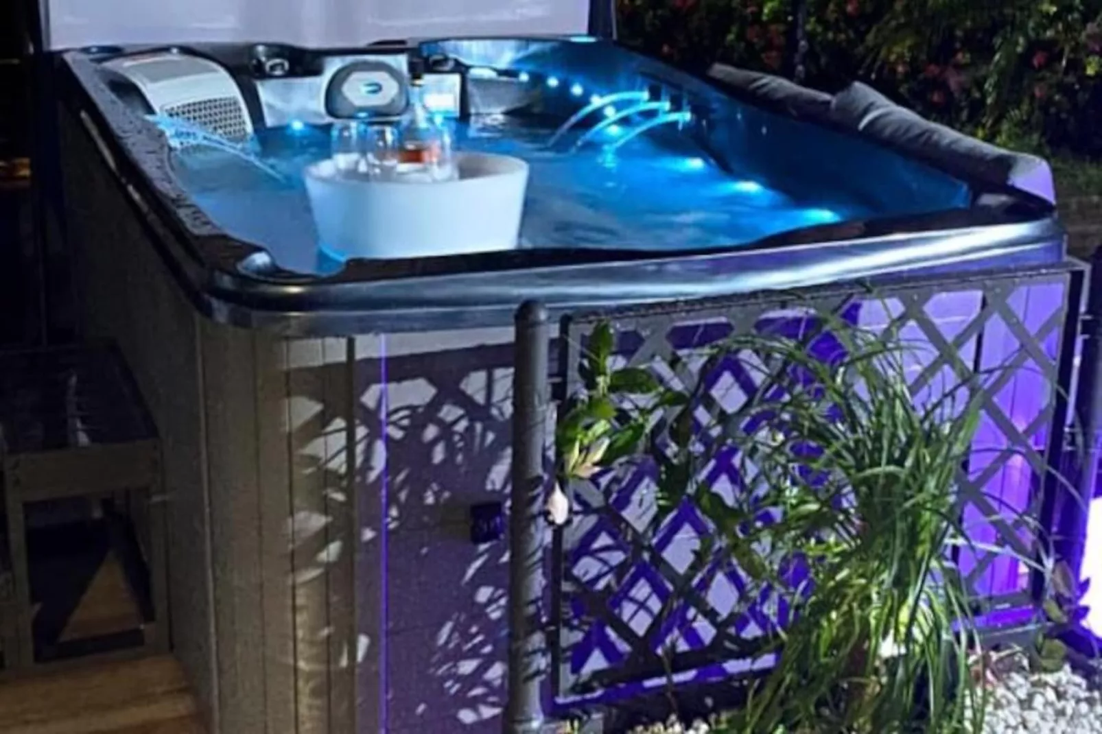 Bungalow Damien - Niet-getagd