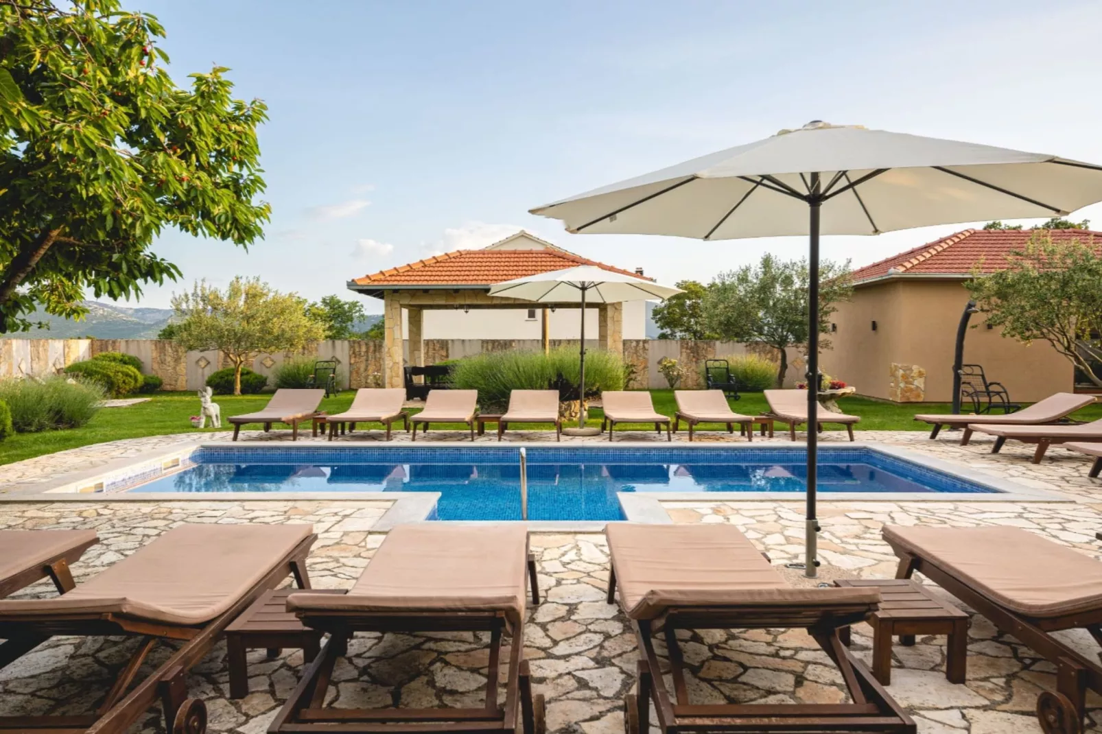 Villa Popovića Dvori -  Six Bedroom Villa with Pool-Niet-getagd