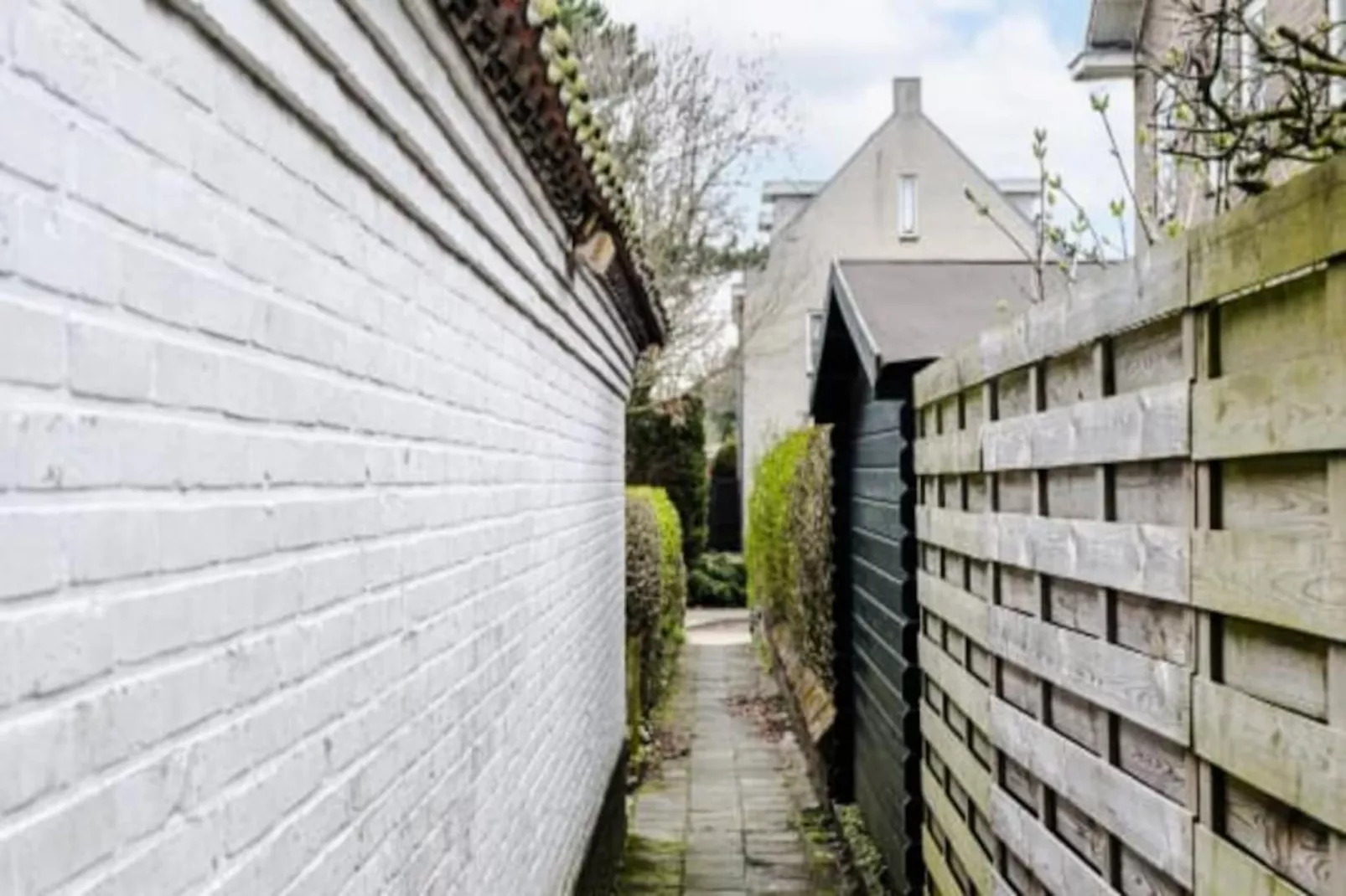 The Garden Suite-Niet-getagd