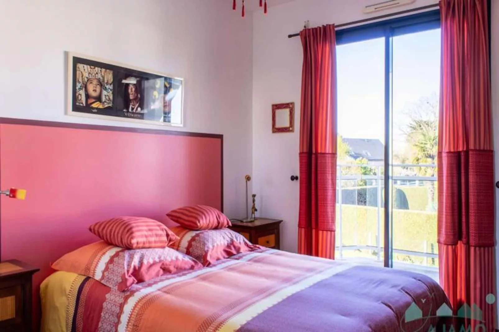 Résidence 305-frehel-Niet-getagd