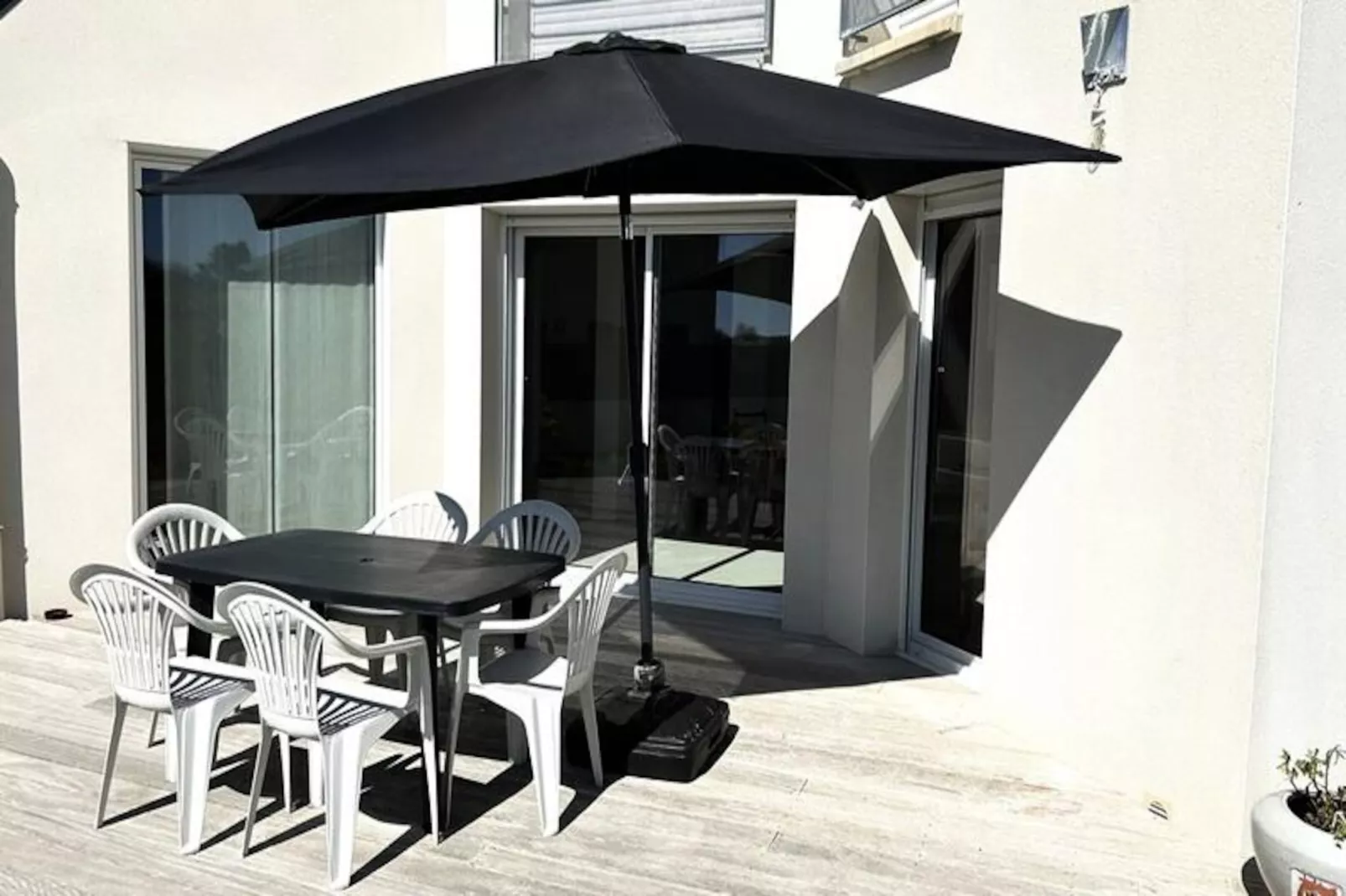 Résidence Eva-ploemeur-Niet-getagd