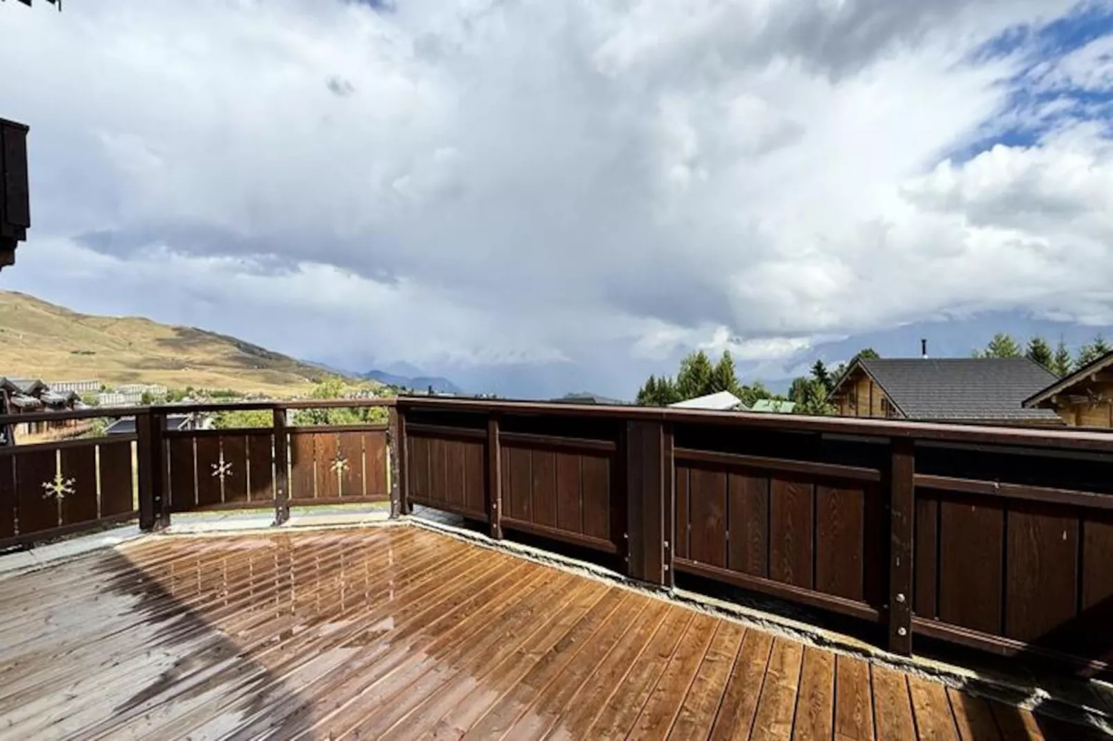 Résidence Complexe Aiguilles-Niet-getagd