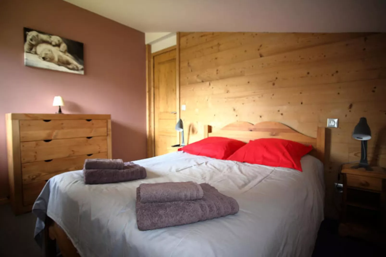 Chalets à Les Carroz-d'Arâches-Niet-getagd