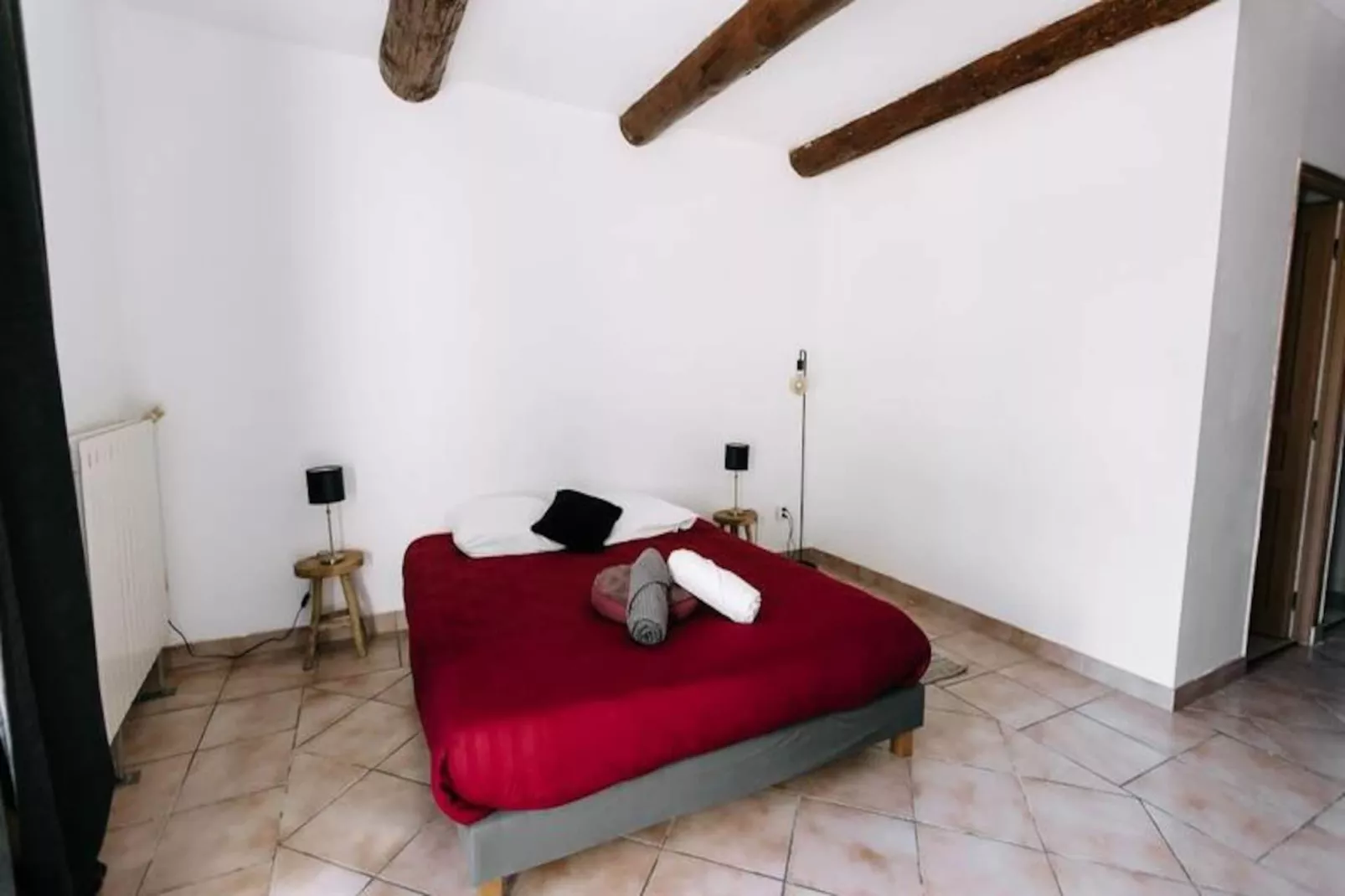 84b7 - Logement Dans Mas De Charme Du Xviii&egrave;me Si&egrave;cle-Niet-getagd