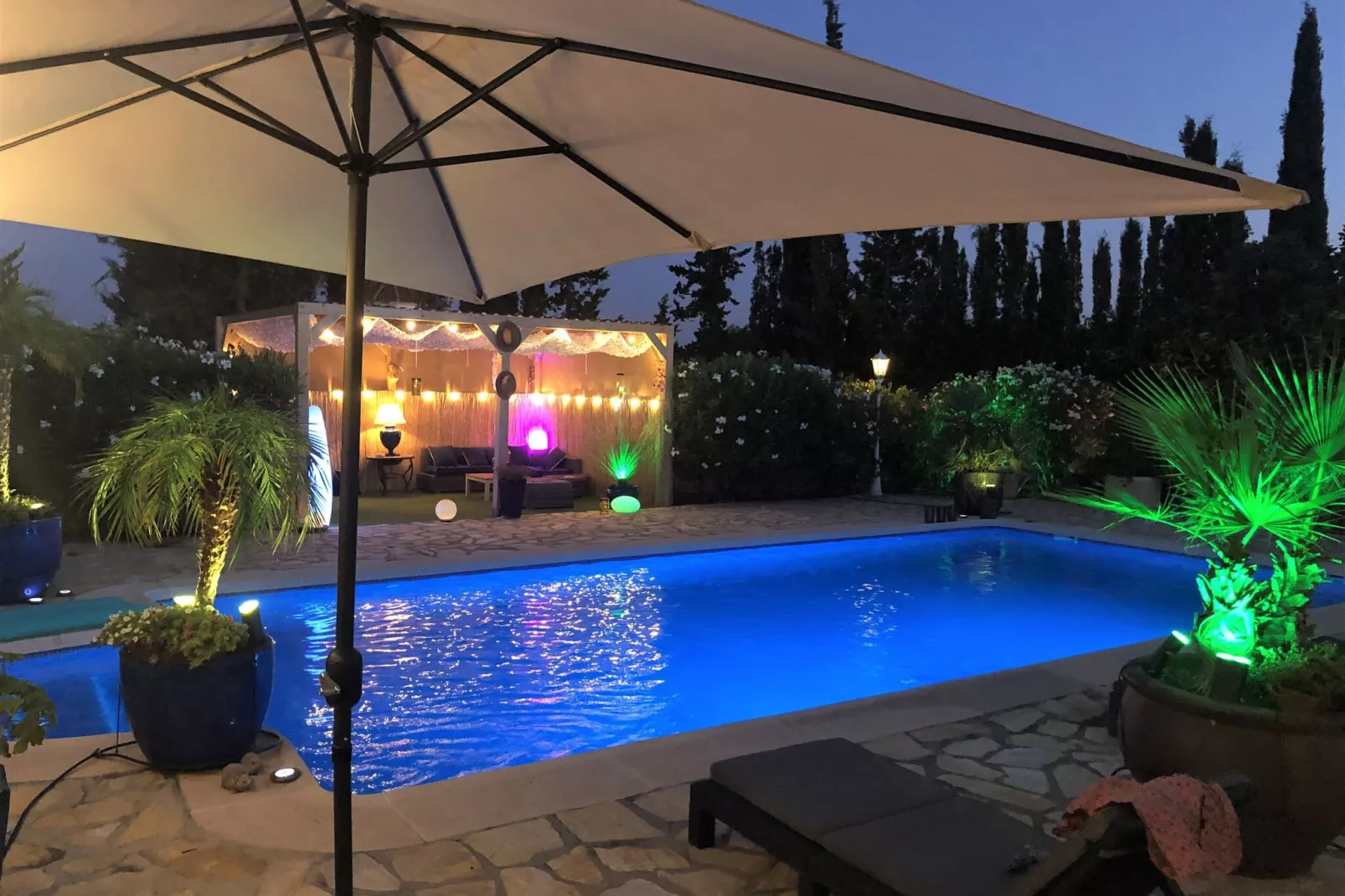 poolofhouse