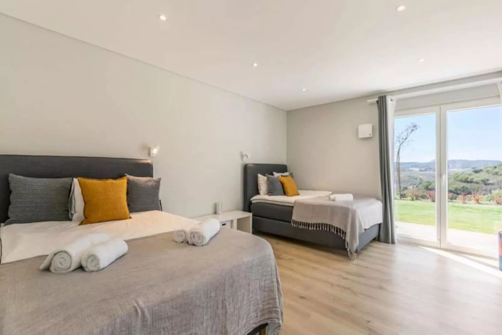 Vale De Agua-Niet-getagd