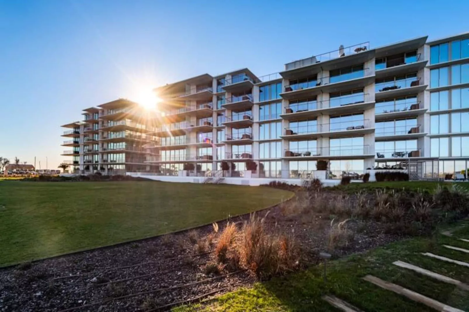 Bayline - Dinas Apartment-Niet-getagd