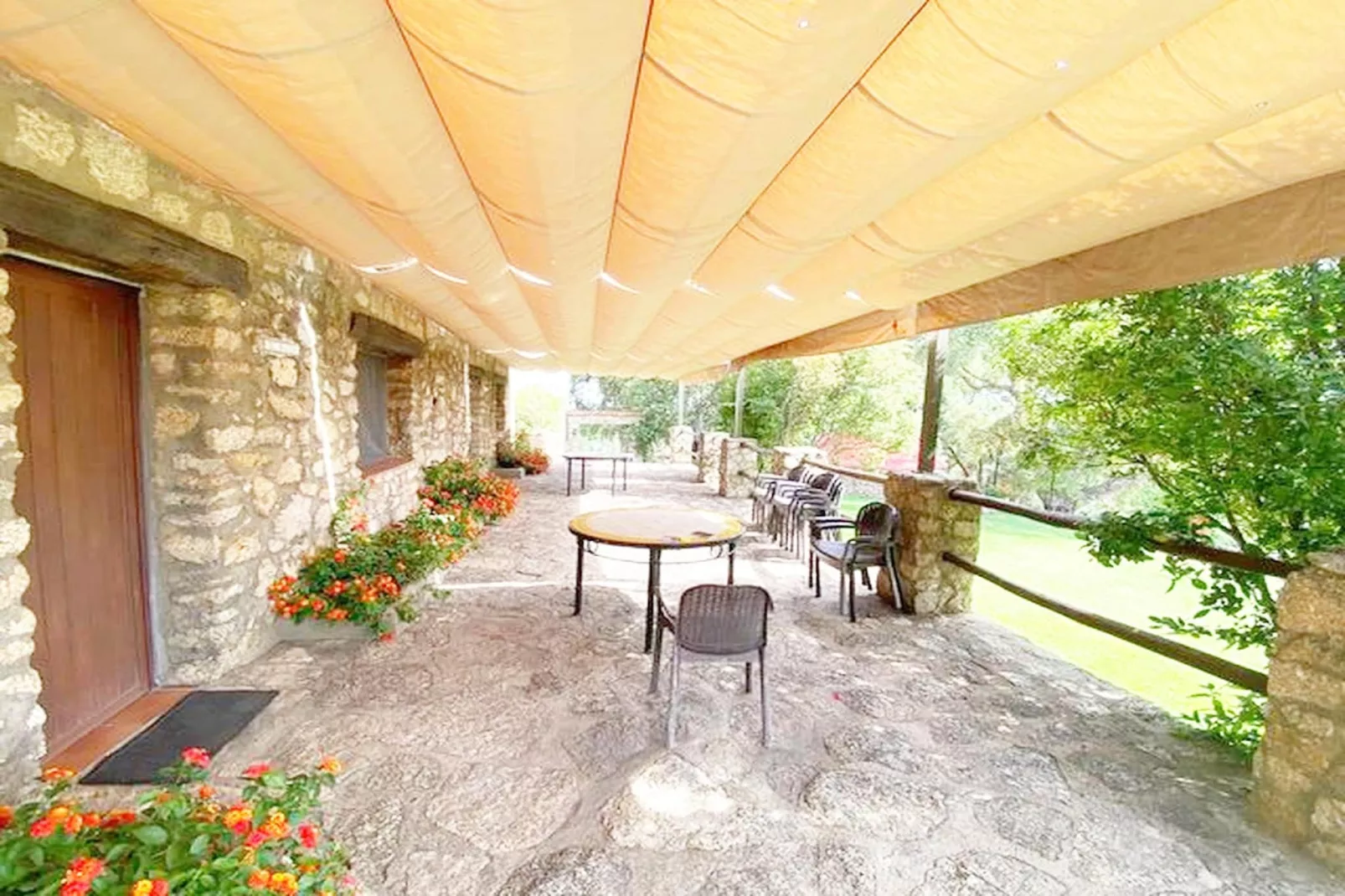 Casa Rural Virgen de la cabeza-Terrasbalkon