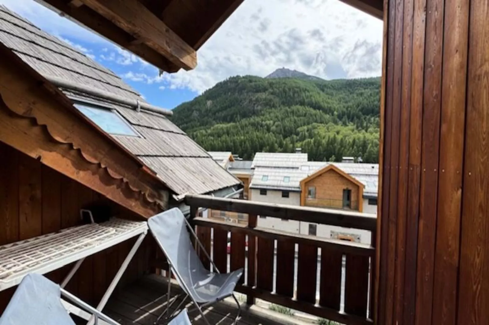 Résidence Eterlou-Niet-getagd