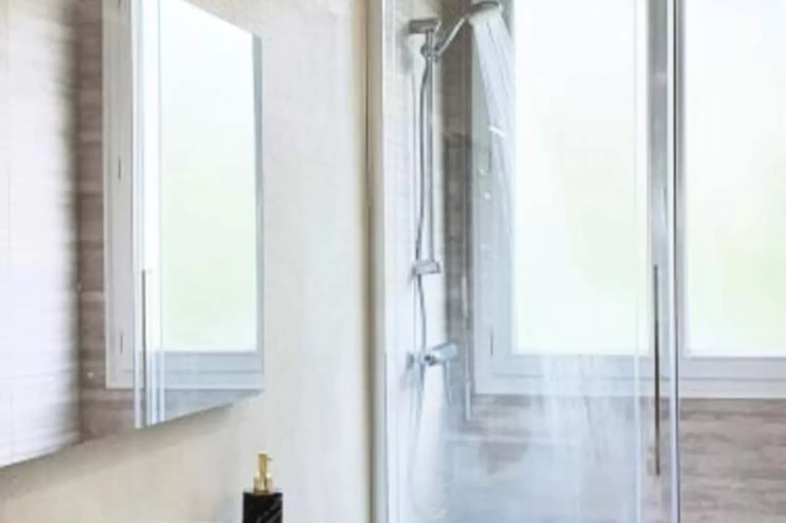 🦋 The Butterfly - Standing ****-Niet-getagd