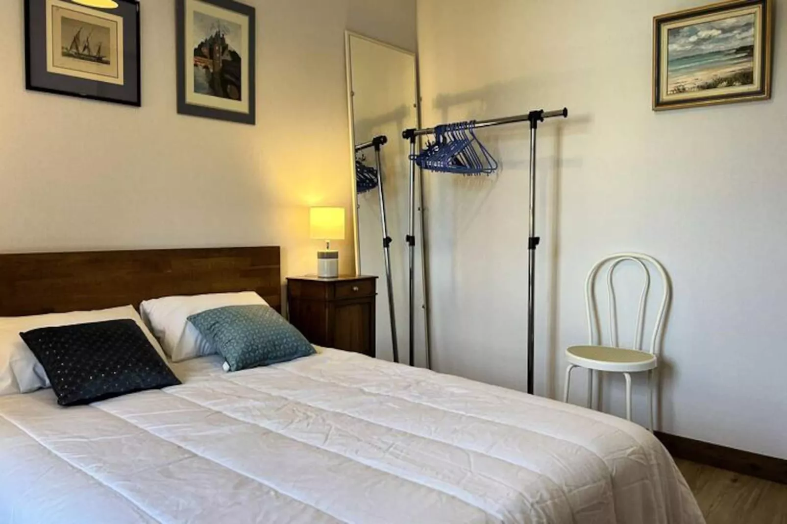 Résidence Les Hôpitaux-Niet-getagd