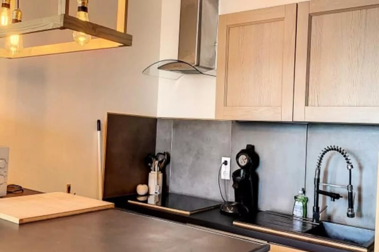 Résidence As 50 - Les Bateaux Au Bord De L'eau-Niet-getagd